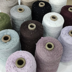 BEAD SEQUIN 100% хлопок с бисером и пайетками 420м/100г (500г)